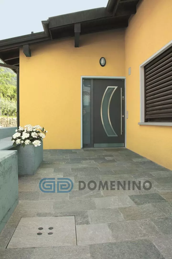 Pavimento in pietra di Luserna, piano naturale, colore misto, coste segate | Sols en pierre de Luserne, surface naturelle, couleur mixte, côtes sciées |Bodenplatten Luserna Gneis, Oberfläche spaltrau, Fabre gemischt, Kanten gesägt